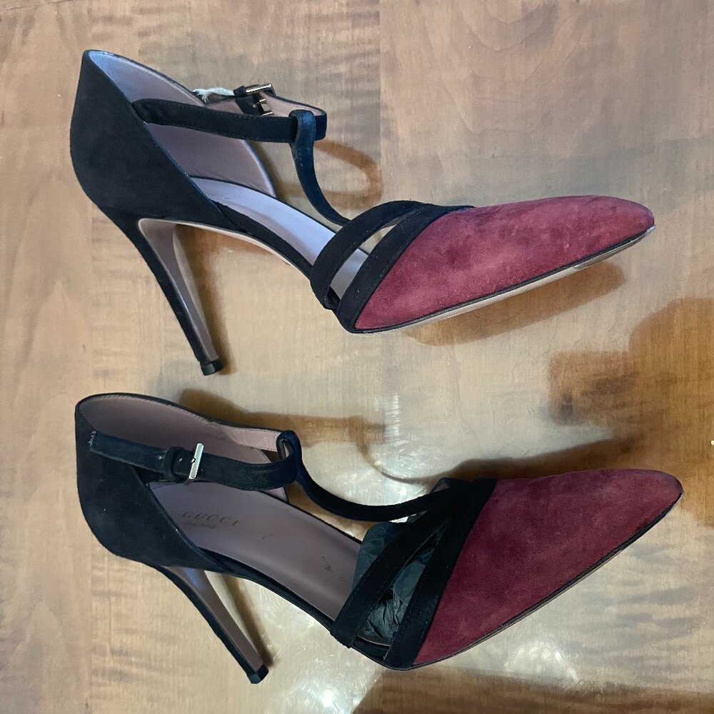 Gucci Suede T-Strap Pumps Size 38 with box - Picture 6 of 7